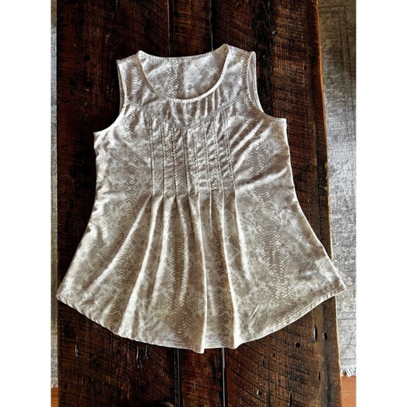 Sleeveless Snakeprint patterned Womens Top/Blouse/Shirt - Picture 6 of 10